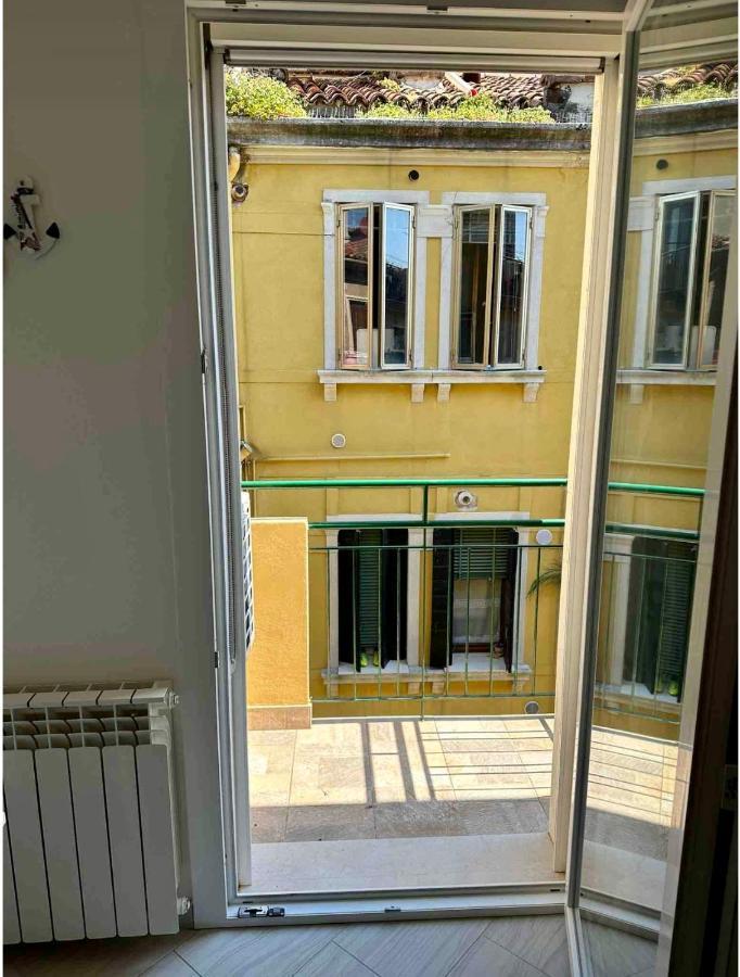 New Apartment 2 - 3 Camere Con Prosecco Di Benvenuto Venice Exterior photo